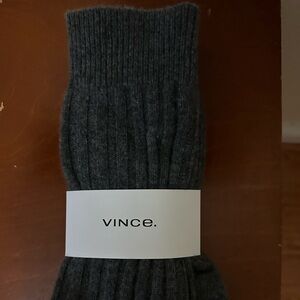 Vince Grey cashmere socks NWT OS